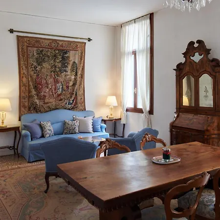 Apart Otel Palazzo Contarini Della Porta Di Ferro Venedik